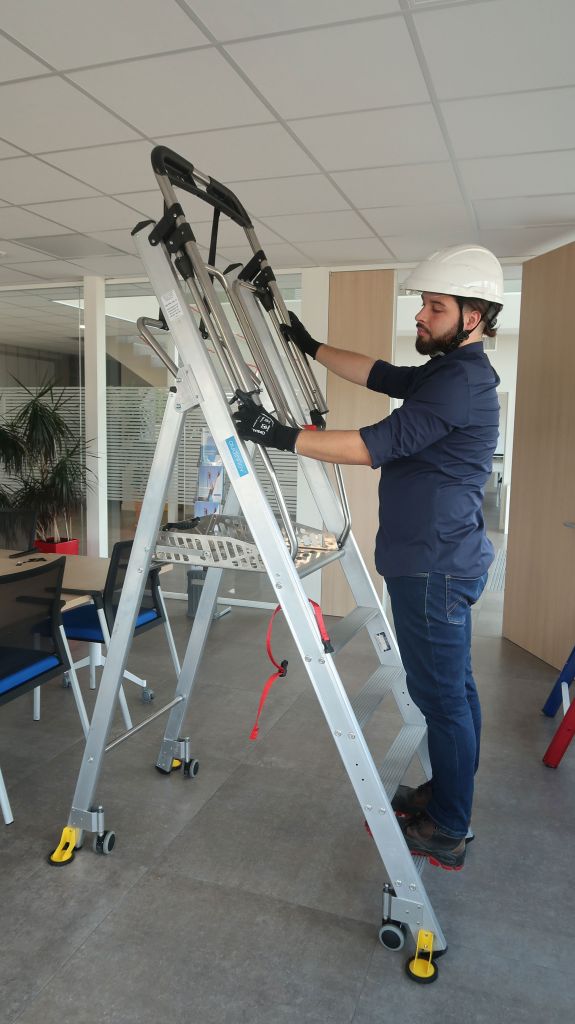 1407823802_199_ouverture-plan-de-travail.jpg