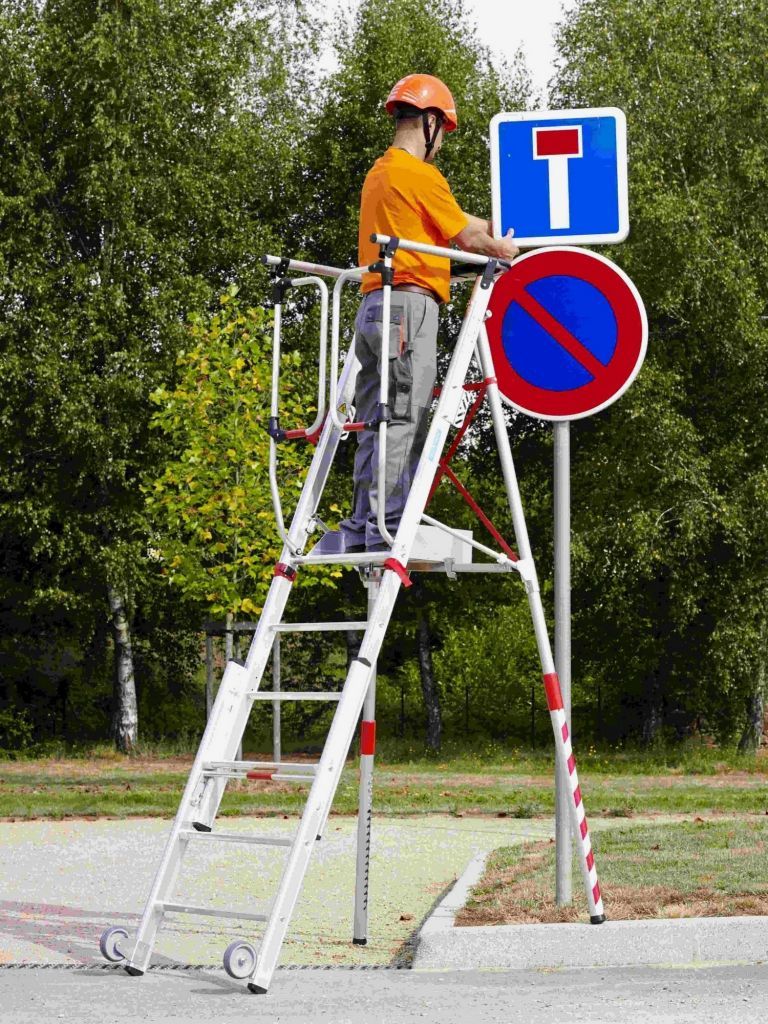 5224935866_53_mini_8716025054_53_tx-panneau-signalisation.jpg